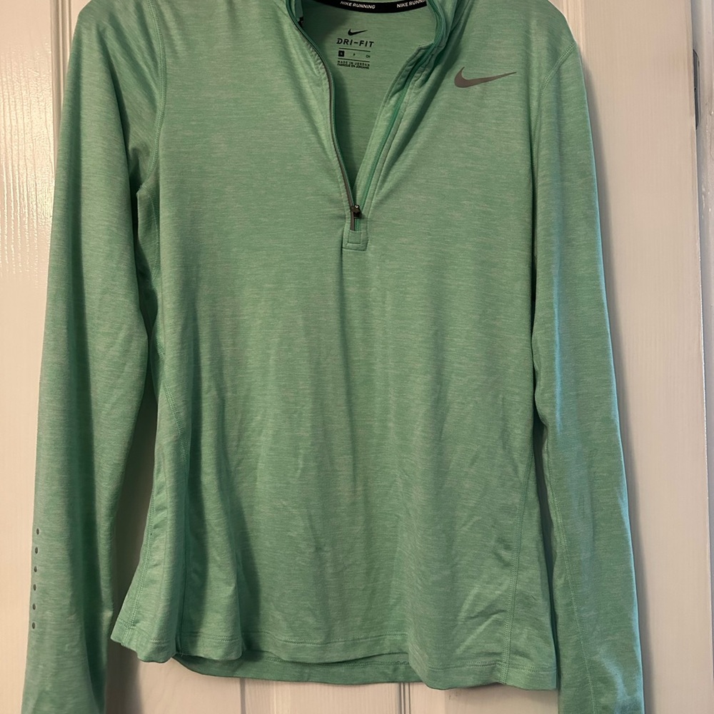 Nike Element Dri-Fit 1/2 Zip Running Top